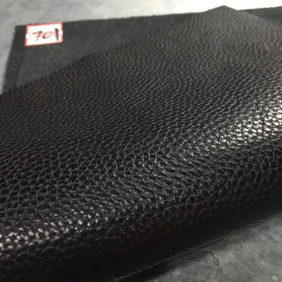 無極縣宏燕皮革制品 匠心工藝與現(xiàn)代風(fēng)尚的完美融合